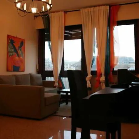 桑塔克罗斯酒店 4* 罗马