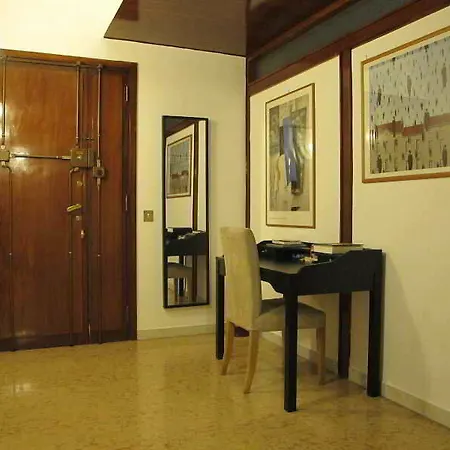 住宿加早餐酒店 桑塔克罗斯酒店